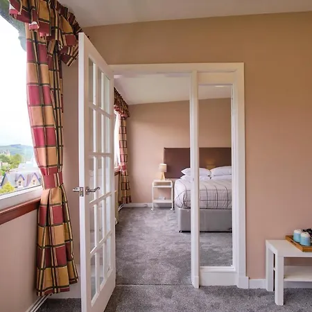 Argyll House 3*