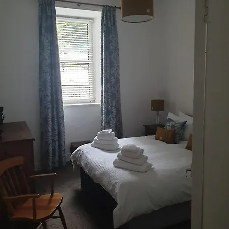 51b Apartment *