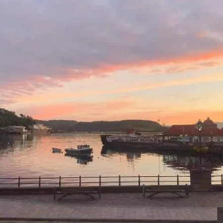 Panoramic Harbour View *
