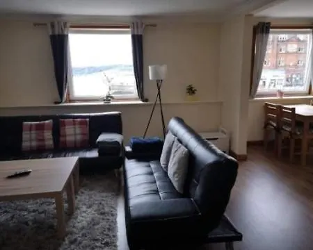 Panoramic Harbour View Apartment