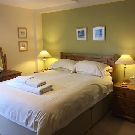 1/5 Lismore House Apartment