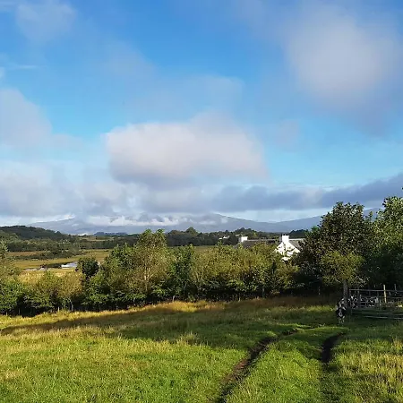 Holiday home Kintaline-spacious Private Well Equipped On Small Farm, Close To Beach, Woods Oban