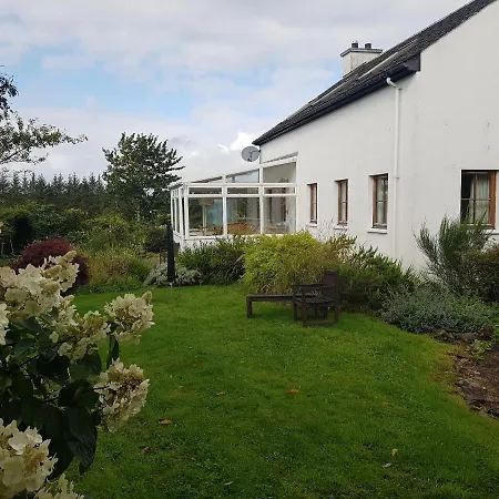 Kintaline-spacious Private Well Equipped On Small Farm, Close To Beach, Woods * Oban