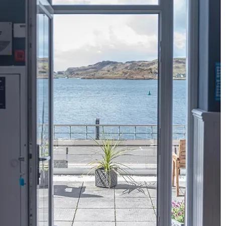 Mackays 4* Oban