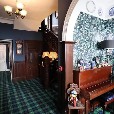 Guest house Alltavona House 4*