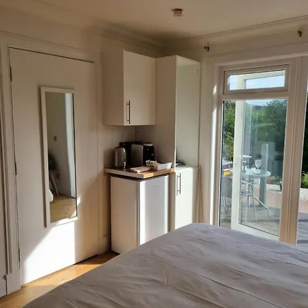 Ardchoille The Den Homestay