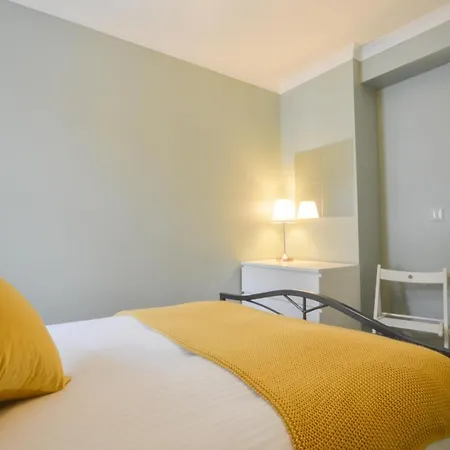 Mccaig's Way Apartment *