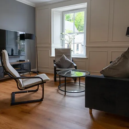 Airds Apartamento