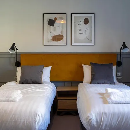 Airds Apartamento