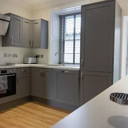 Apartment Argyle Square