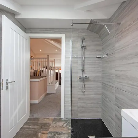 Apartment Premium B In Town Oban