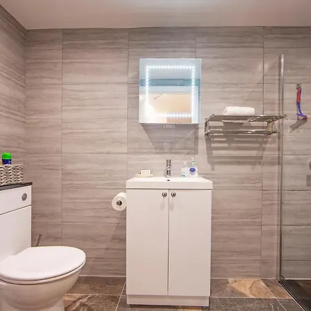 Premium “c” Apartment *