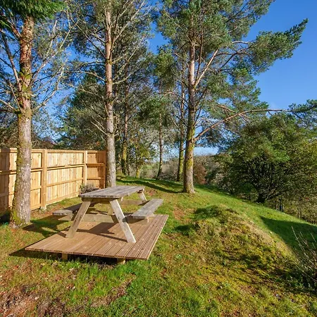 5 Bed House Near * Oban