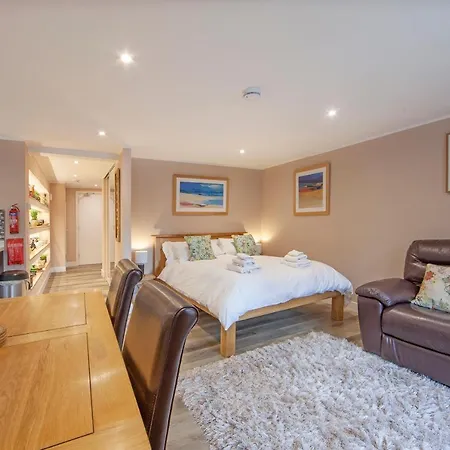 Premium “c” Apartment *