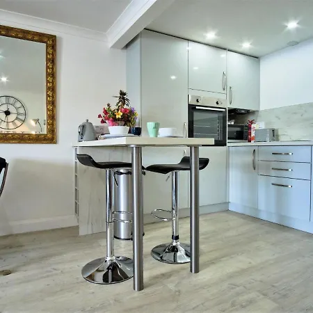Imperial By Interhome Apartment Oban