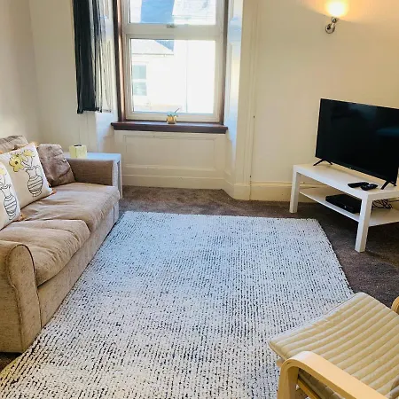 Apartment The Little Bay - Town Centre Flat, *