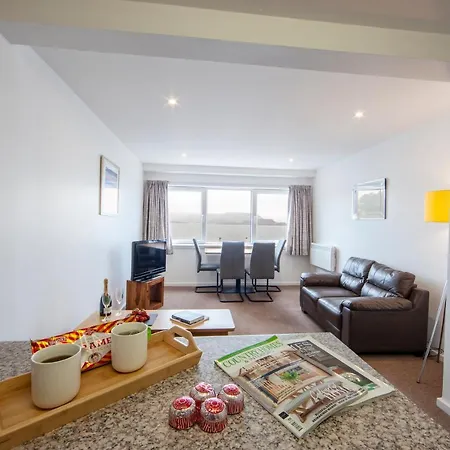 Esplanade Court * Oban
