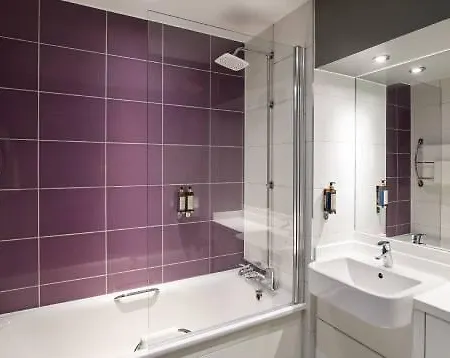 Premier Hotel