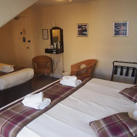 Hotel The Kelvin 3*
