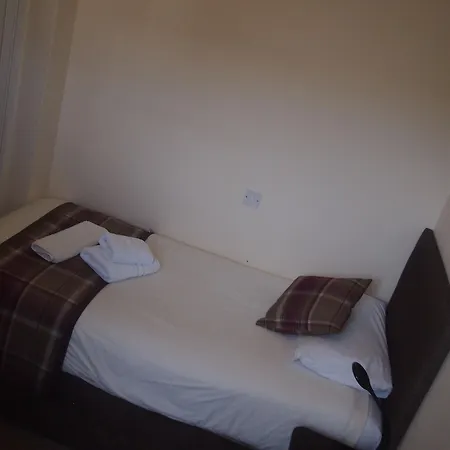 The Kelvin 3*