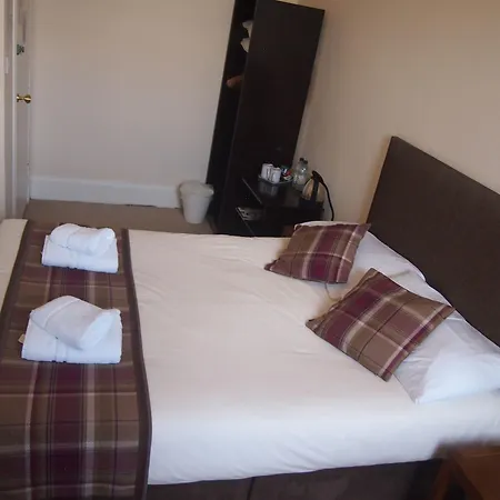 The Kelvin 3*