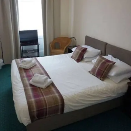 The Kelvin Hotel 3*