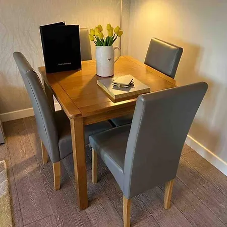 Apartment Modern 2 Bed *