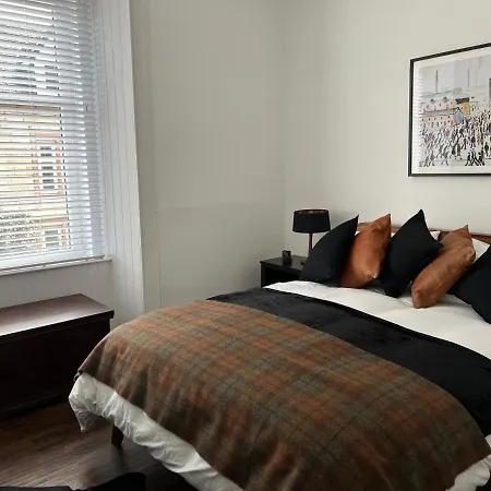 The Lowry .. Where Elegance Meets Luxury! Apartment Oban