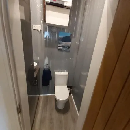 Apartment One Bedroom Flat, Very Close To Town Center. *