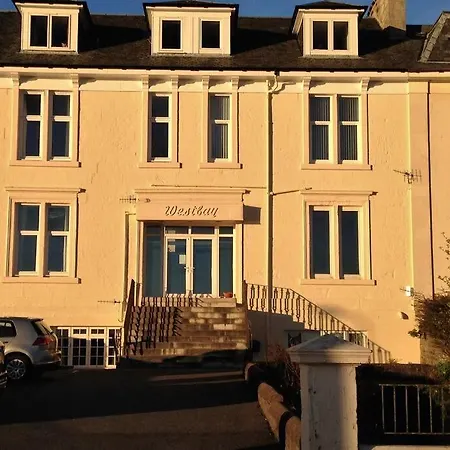 Westbay Seafront Apartment *
