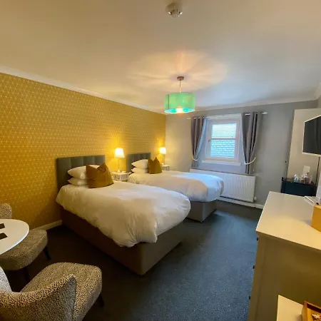 Barriemore 4*