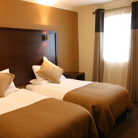 Bay Hotel 4*