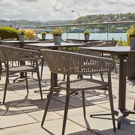No17 The Promenade * Oban