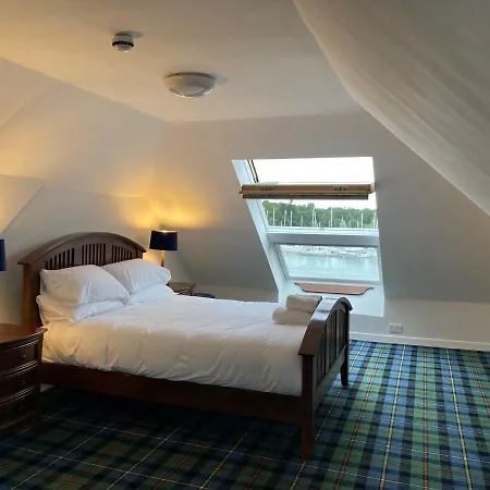 Suites And Lodges By The Sea Hotel