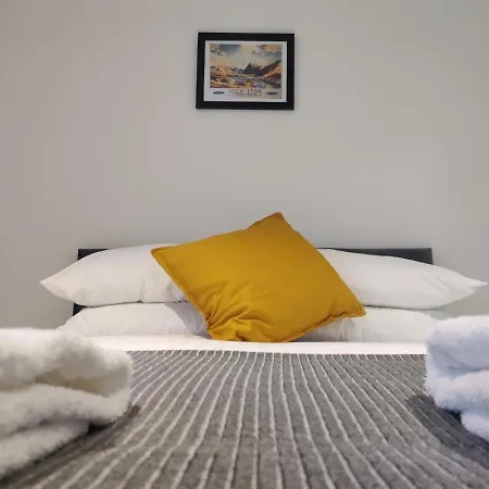 Apartment No 7 Westbay