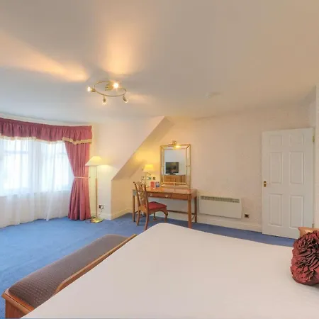 Muthu Queens Hotel, Hotel Oban
