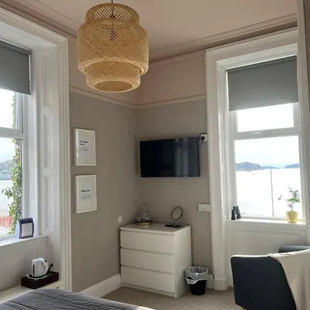 Witchwood House 2* Oban
