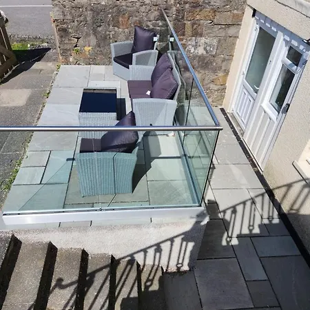 Apartment No 7 Westbay *