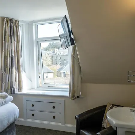 Corran House 2* Oban