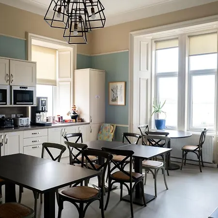 Corran House Guest house 2*
