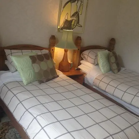Tanglin Guest House 3* Oban