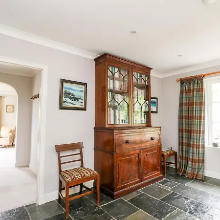 Fearnach Bay House
