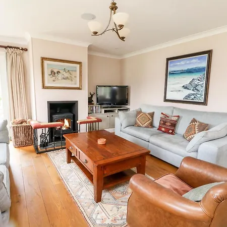 Fearnach Bay House *