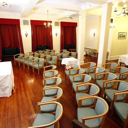 Bay Hotel