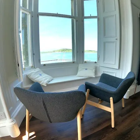 Seafront Penthouse - Superb Views Apartment Oban