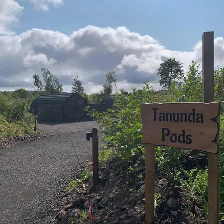 Holiday home Tawny Owl Pod With Hot Tub