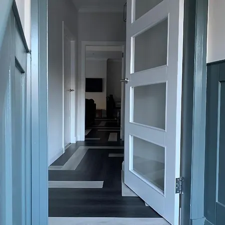 Hillview Apartment