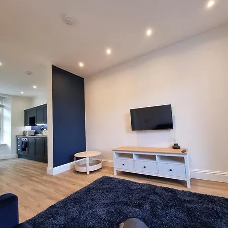 The Rail & Ferry Den Apartment Oban