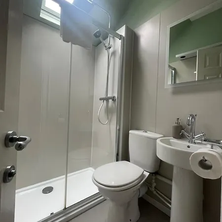 Carronvale. 3 Bedroom Apartment. *