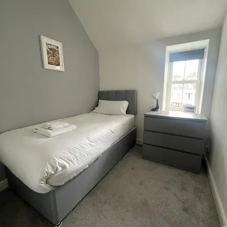 Apartment Carronvale. 3 Bedroom Apartment. Oban